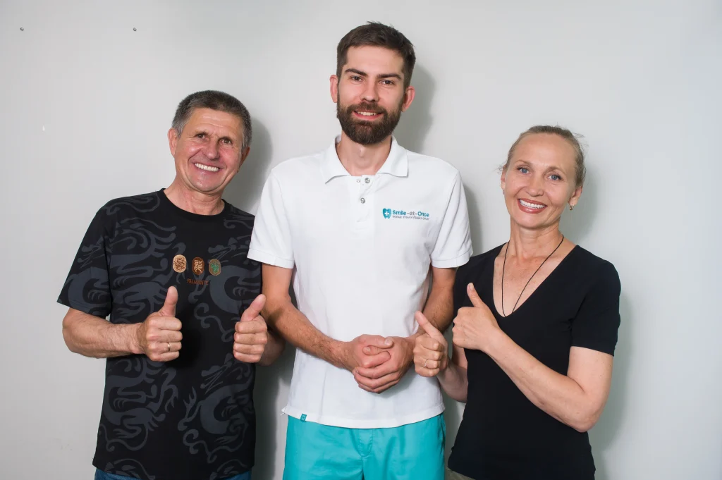 Врач и пациенты